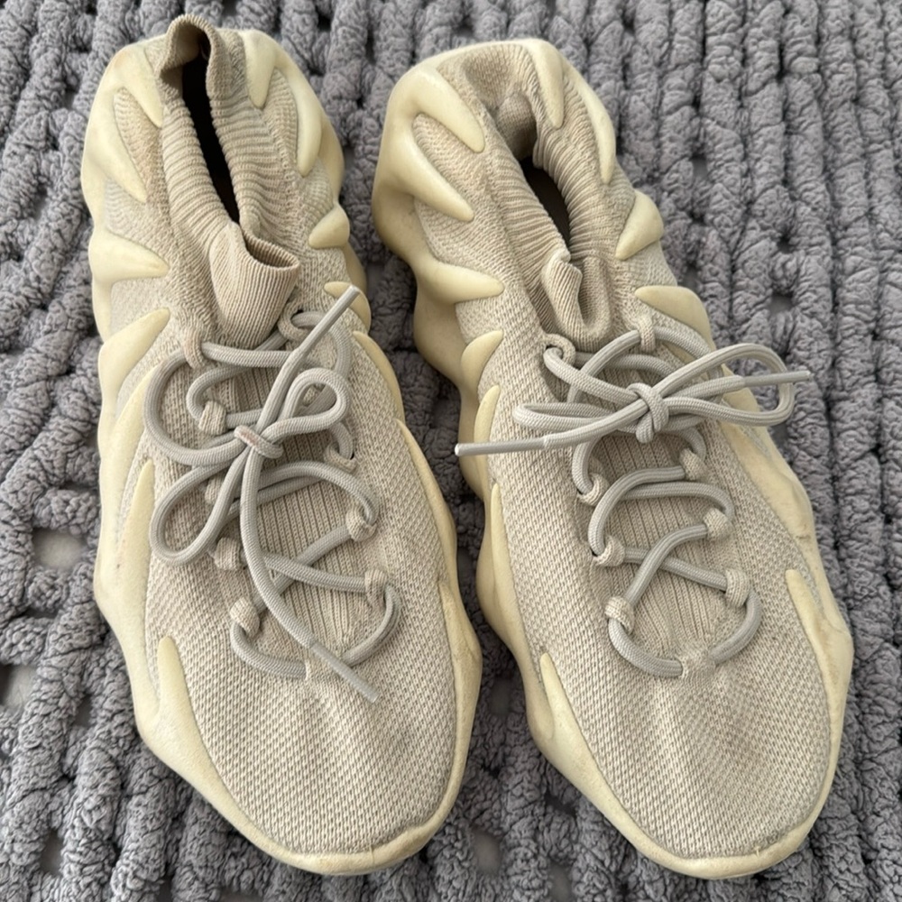 Yeezys great condition 11.5